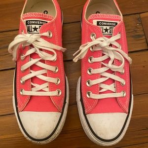 Pink Converse Chuck Taylor All Star Lift Low Sneakers, 6